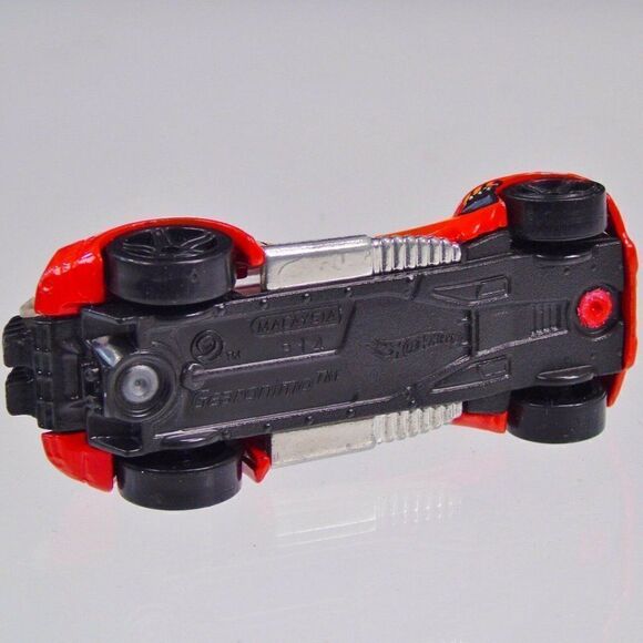 Hot Wheels Gearonimo Orange Yellow Track Stunts Diecast Car Mattel 2011 - Picture 3 of 9